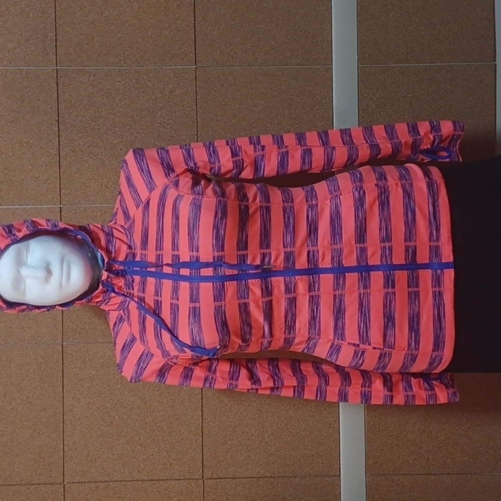 LUKKA ACTIVEWEAR HOODIE womens size L
